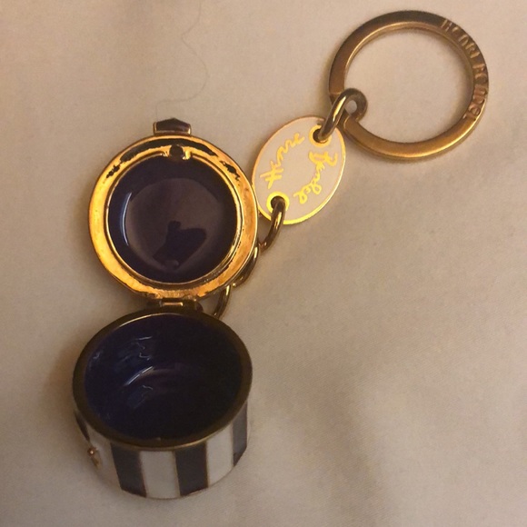 Henri Bendel key ring - Picture 5 of 7
